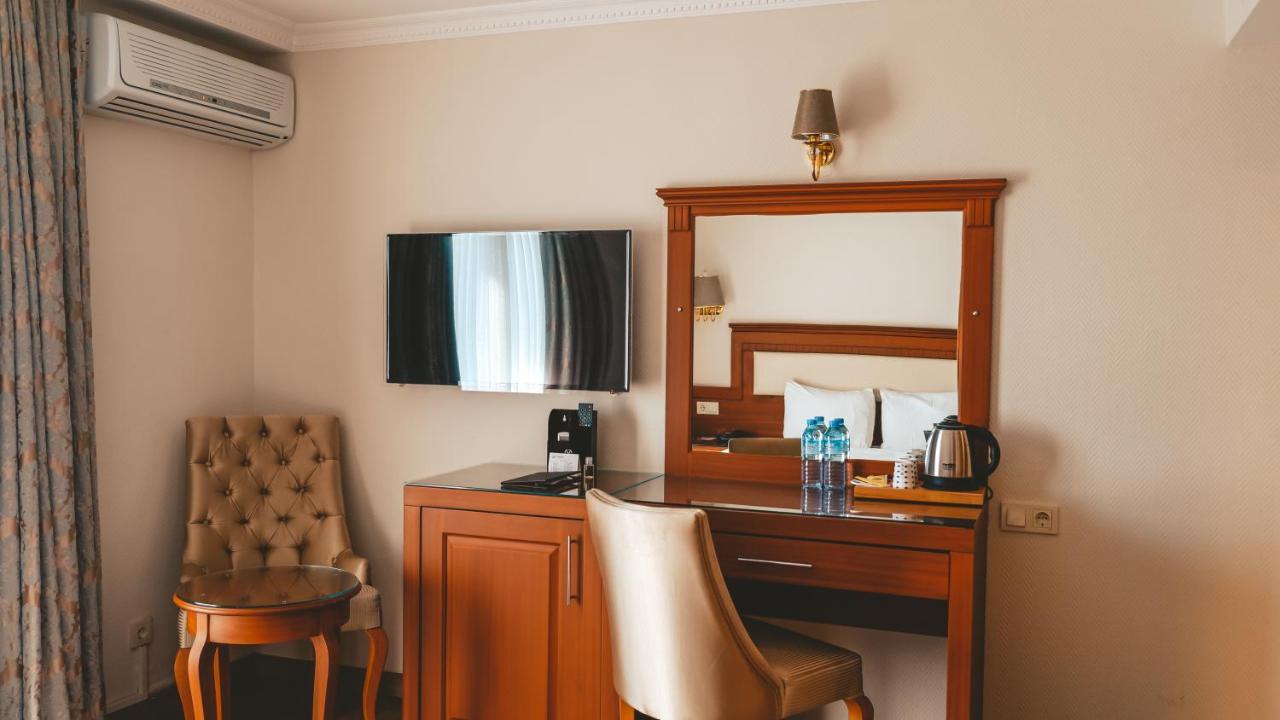 Premier Vista Hotel シリウリ エクステリア 写真